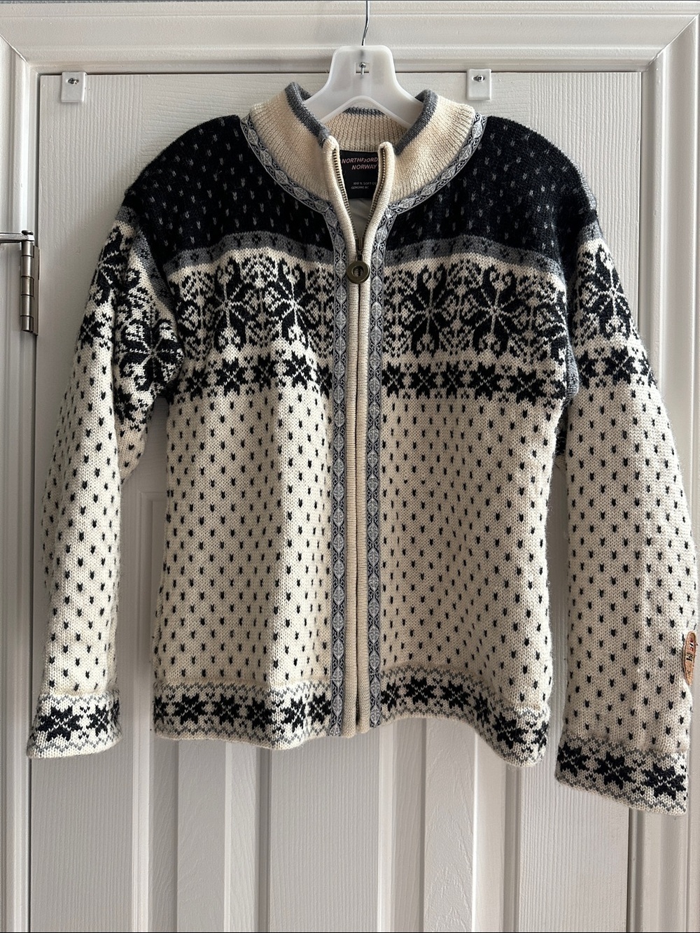 Nordic Fair Isle Cream Black Zip-Front Cardigan Sweater Small Traditional Wool